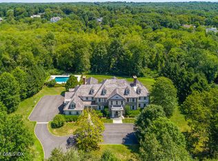 3 Old Round Hill Ln, Greenwich, CT 06831