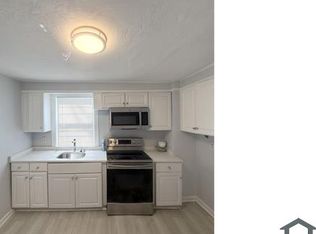 33 Warwick St #1, Quincy, MA 02170