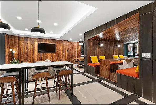 Rented by Voro New York | media 12