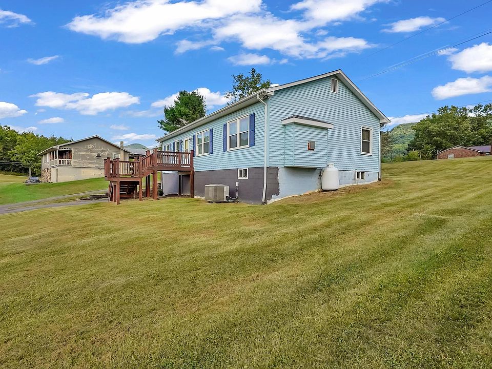 131 Warren Dr, Big Stone Gap, VA 24219 Zillow