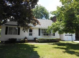 59 Weed St, Lowell, MA 01852