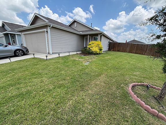 2nd image of 4349 Johnstown Ln