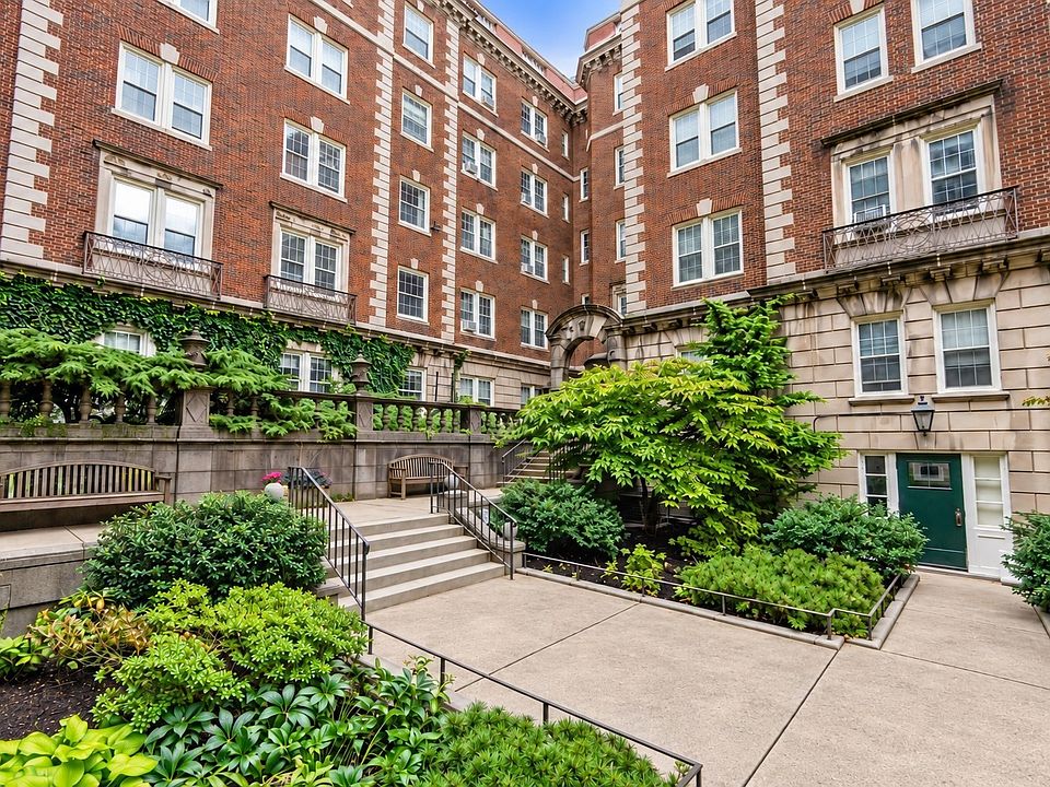 1st image of 3 Arlington St APT 35