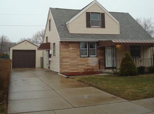 147 Gardenvale Dr, Cheektowaga, NY 14225