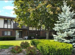 10050 W Beloit Rd #25, Milwaukee, WI 53228