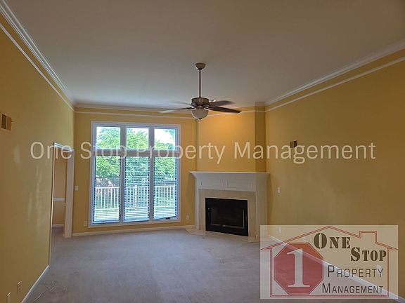 5th image of 5222 W 121st St