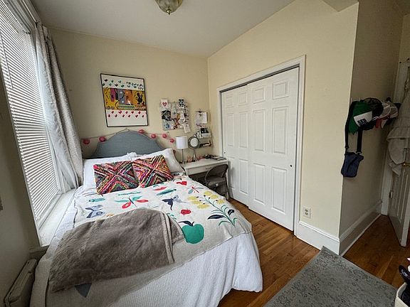 5th image of 534 Garden St APT 2
