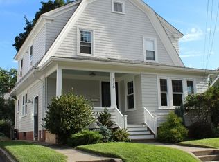 126 Waterman Ave, Cranston, RI 02910