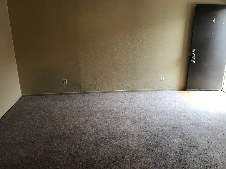 Morton Place Apartments — Photo 21