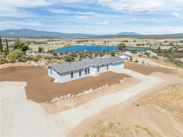 49054 Trotter Ln, Aguanga, CA 92536