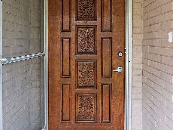 2nd image of 51 Woodfield Dr