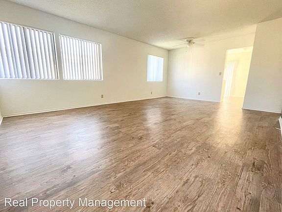 3rd image of 179 Avenida Las Brisas APT D