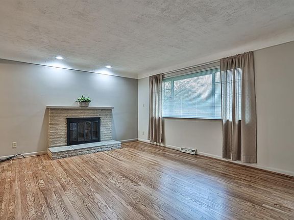 5th image of 4019 Tramore Dr