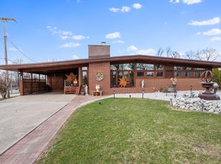 507 W Sigler St, Hebron, IN 46341