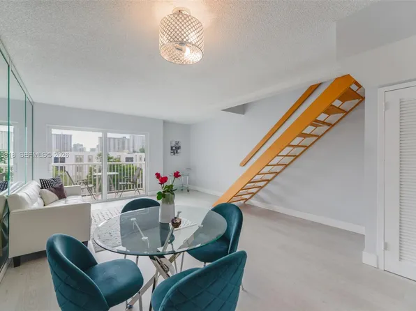 17800 Atlantic Blvd #Penthouse 9, Sunny Isles Beach, FL 33160