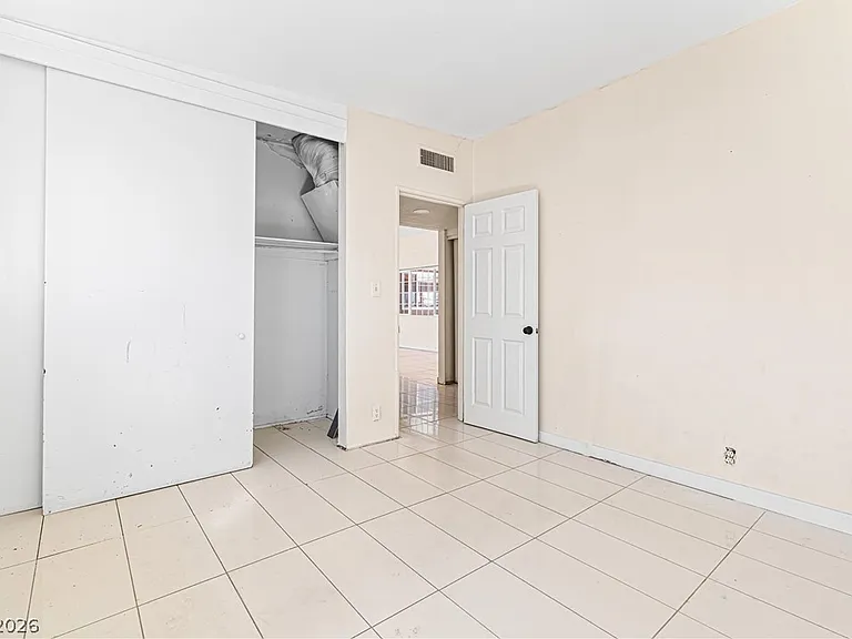2204 S 15th St #2204 — Photo 13