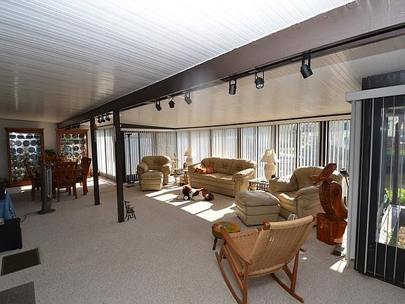 5th image of 25188 Marion Ave APT 32