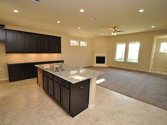 3rd image of 2985 Gibbons Hill Ln