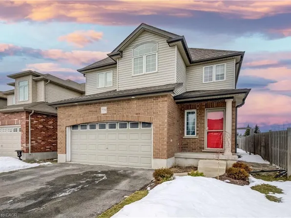 739 Frontenac Cres, Woodstock, ON N4V 0B1