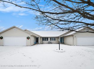 2948 Oaks Dr #12, Charlotte, MI 48813