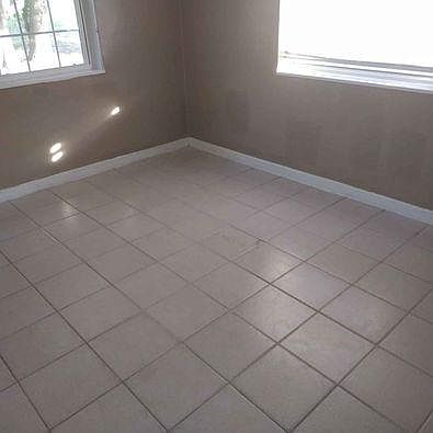 2nd image of 5 Ellis Dr #A
