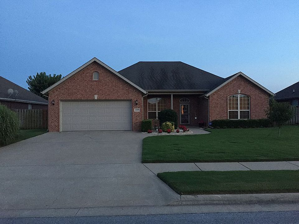 1st image of 3107 SW Camden Dr