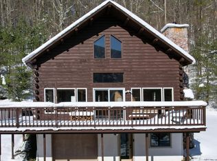 520 Creekside Dr, Shandaken, NY 12410