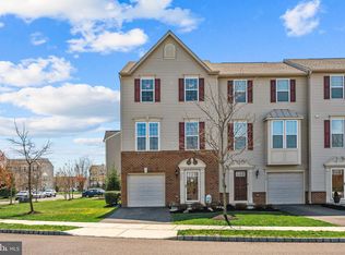 174 Fela Dr, Riverton, NJ 08077