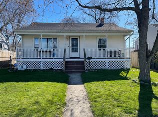 139 N Wiggs St, Griffith, IN 46319