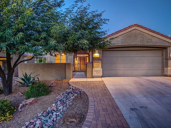 2nd image of 13540 N Buckhorn Cholla Dr