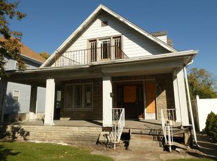 898 W North St, Decatur, IL 62522