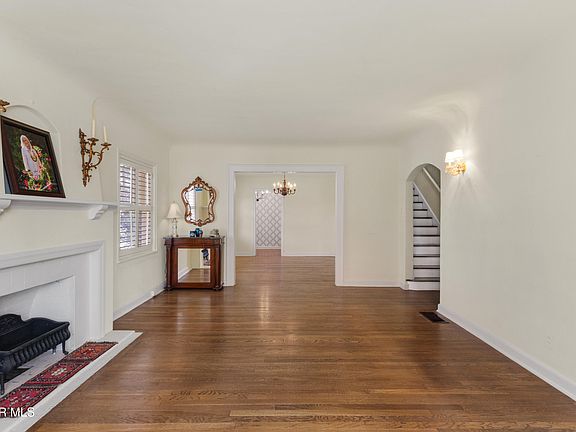 5th image of 900 Cincinnati Ave