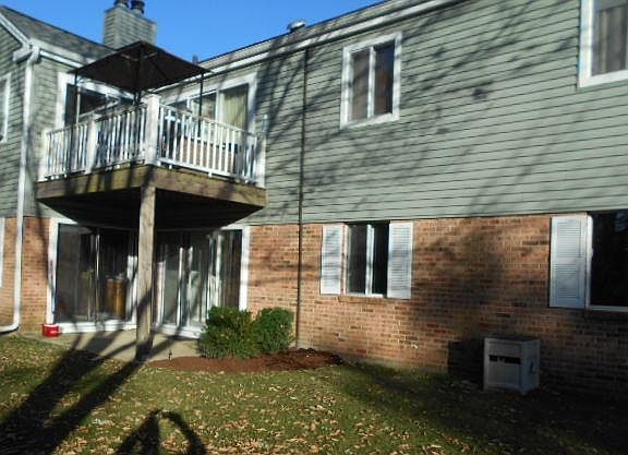 3rd image of 0N120 Ennerdale Ln Unit 1502