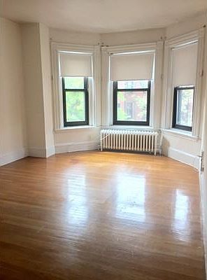 1st image of 289 Newbury St APT 8