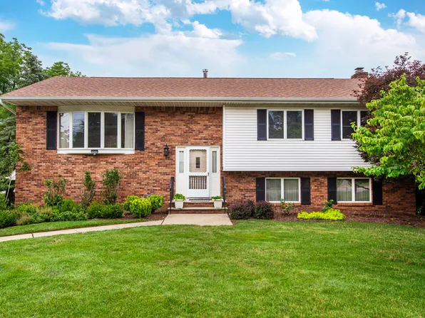 14 Hinchman Ave, Wayne, NJ 07470