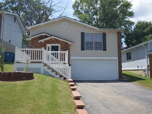 9959 Meadow Ave, Saint Louis, MO 63125