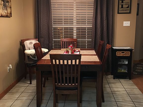 Dinning area 