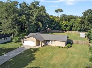 1889 Cherry Ln, Mount Dora, FL 32757
