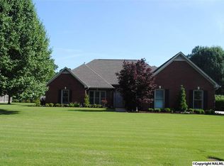 4567 Arrowhead Dr SE, Decatur, AL 35603