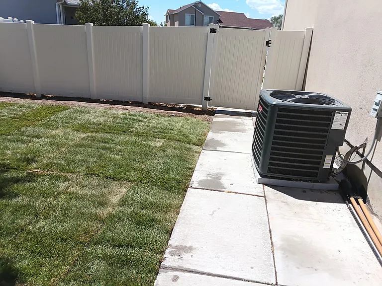 2090 W Theresa Cv — Photo 26