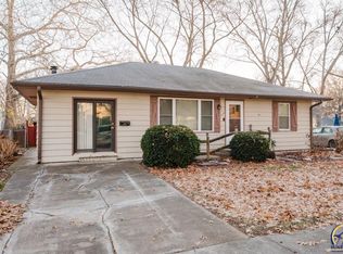 604 Maple St, Wamego, KS 66547
