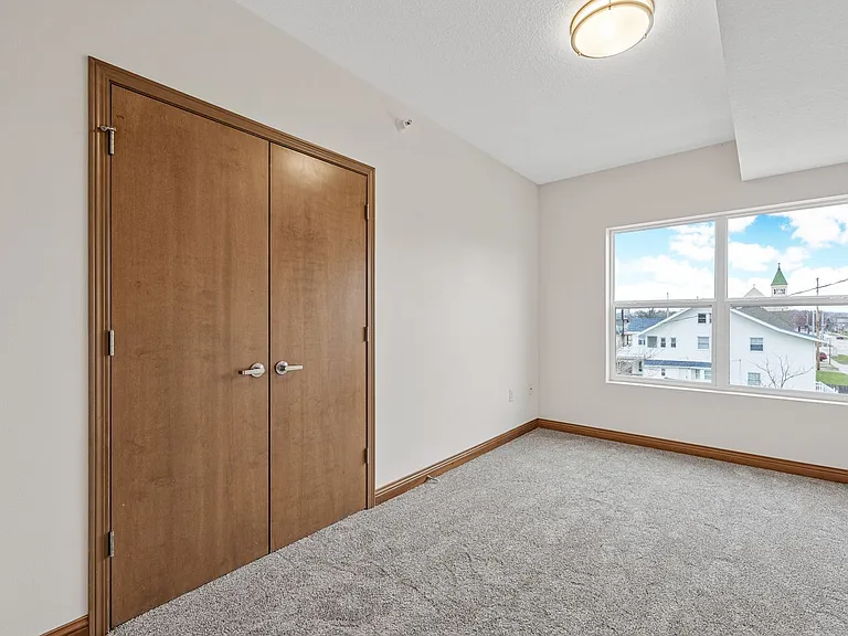 515 2nd Ave SW — Photo 17