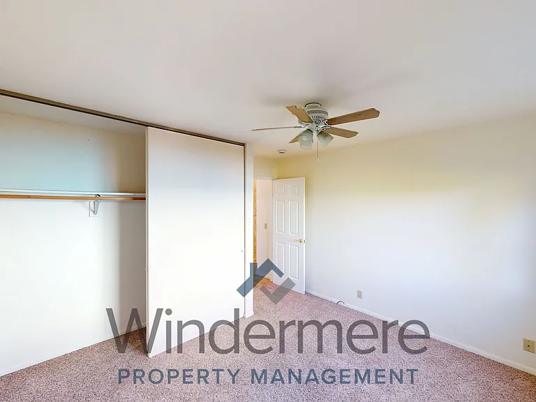 2040 Sunbar St — Photo 17