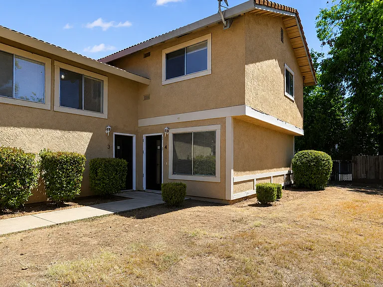 3620 Hallelujah Ct #4 — Photo 11