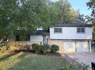 1408 Nichols St, Manhattan, KS 66503