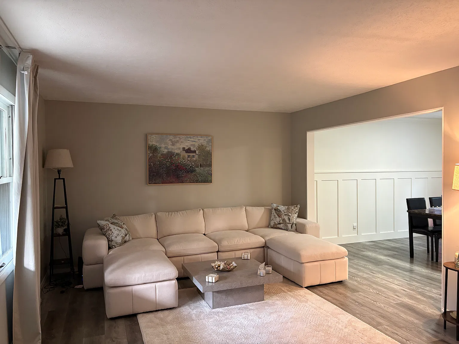 4 bed, 2472 sqft, $2,840 — Photo 3