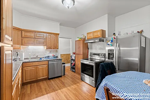 47 Hillside St #A Photo 1