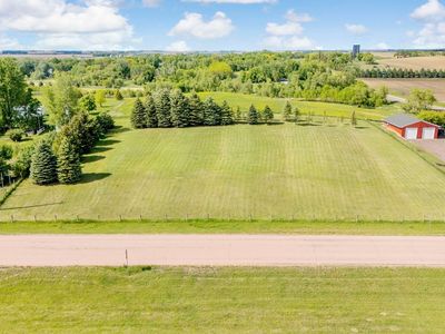 Street, Garretson, SD, 57030