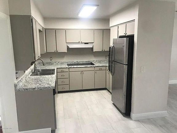 Eat in Kitchen