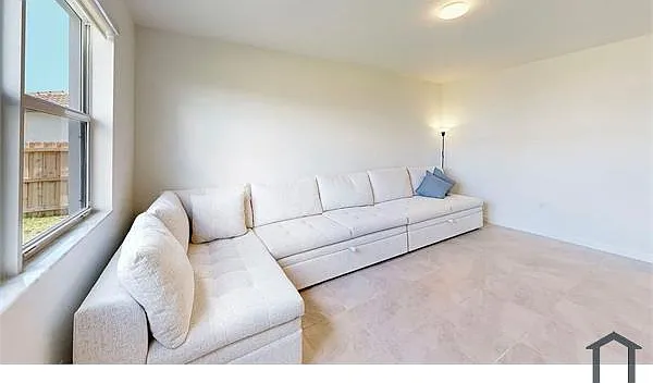 2333 SE 28th Ct — Photo 14